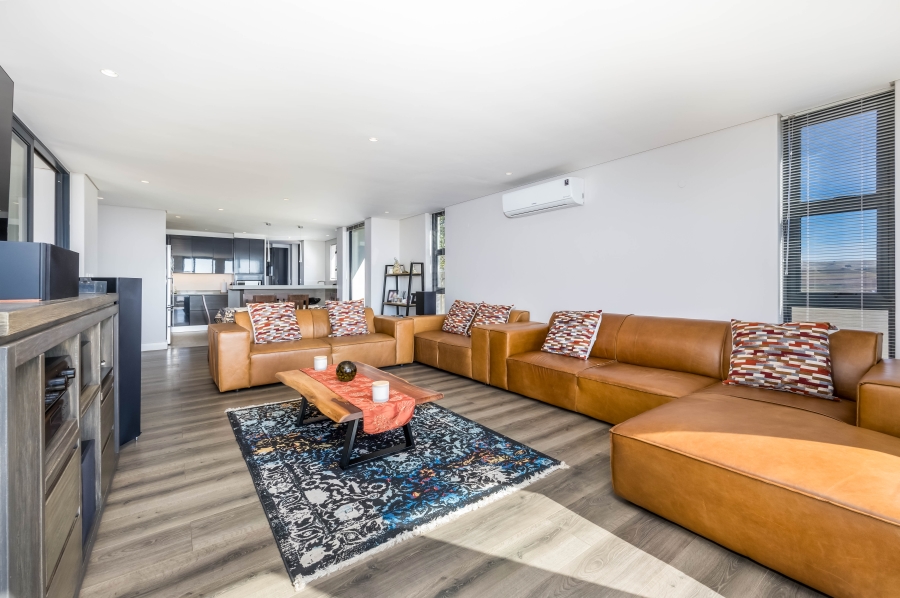 To Let 4 Bedroom Property for Rent in Clara Anna Fontein Western Cape